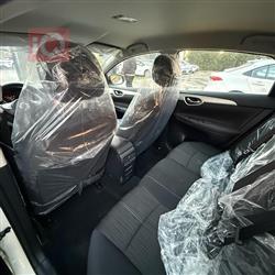 نيسان سيلفي